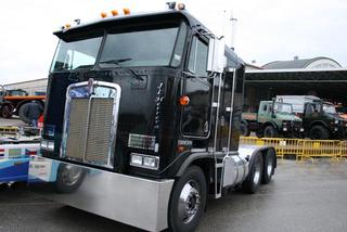 El Kenworth K100 fue el último Ken chato en recorrer las rutas USA.