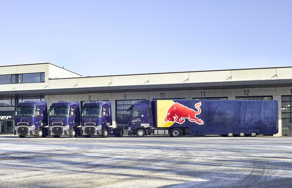 Red Bull Racing ya cuenta con 12 Renault Trucks T en su flota