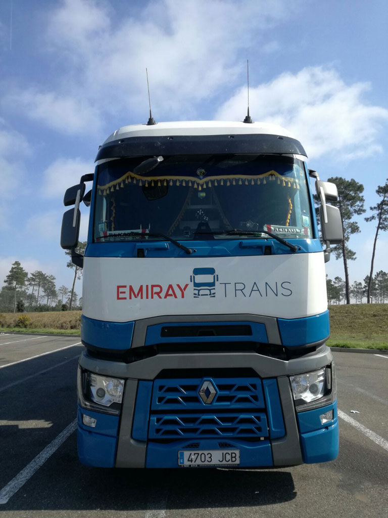 EMIRAYTRANS incorpora cinco Renault Trucks T520 Selection a su flota
