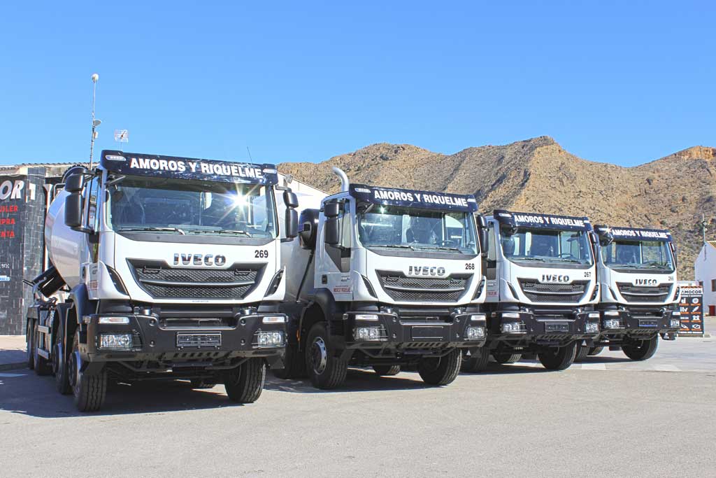 50 Iveco Trakker HI-LAND se unen a la compañía Amorós y Riquelme