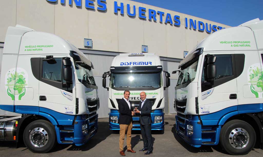 Disfrimur renueva su flota con vehículos de gas natural