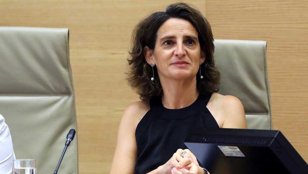 La ministra Ribera asegura que “el diésel tiene los días contados”
