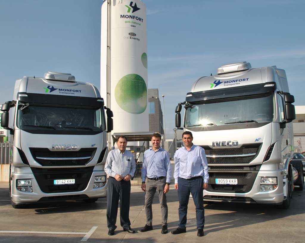 Transportes Monfort adquiere dos Iveco Stralis NP 460 de gas natural