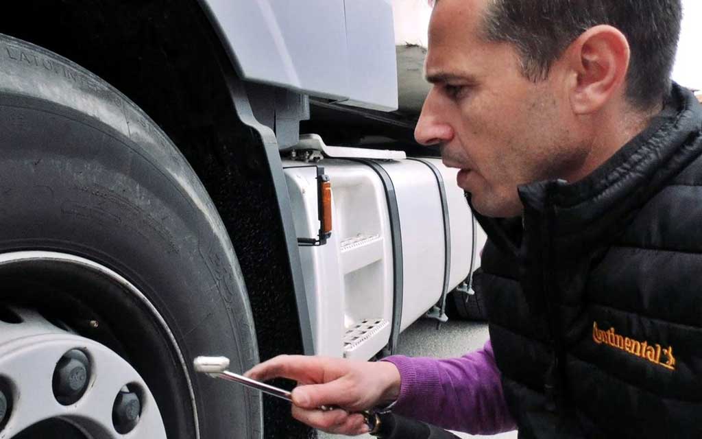 Continental informa de la importancia del estado de los neumáticos