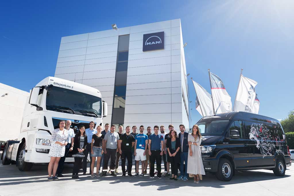 La Academia MAN pone en marcha una nueva promoción La Academia MAN pone en marcha una nueva promoción