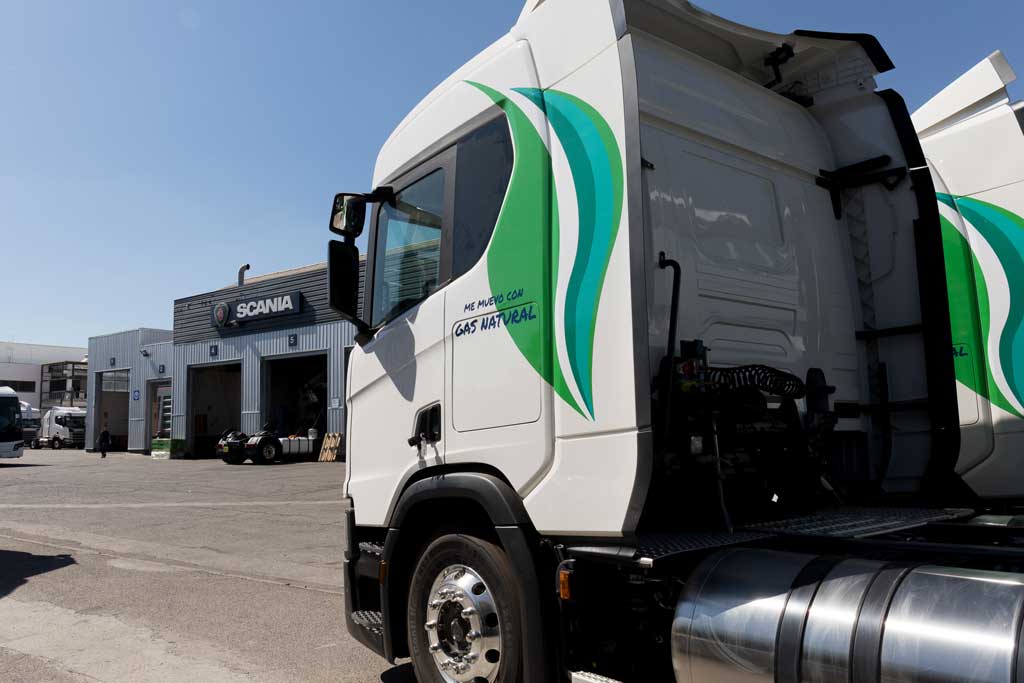 Acotral confía en los vehículos de gas de Scania