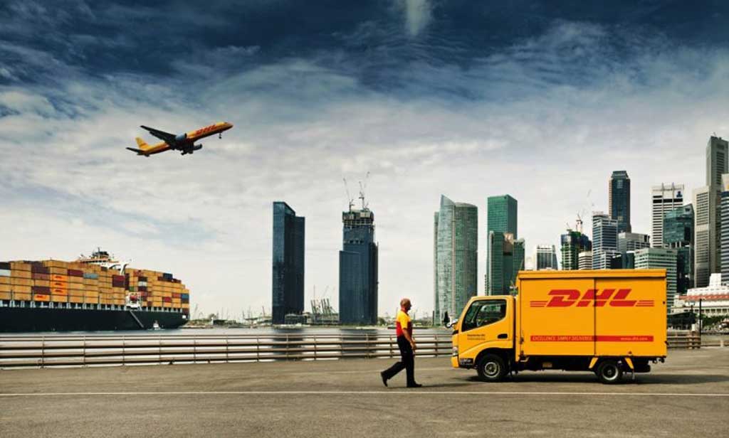 El impulso del comercio mundial sigue creciendo, aunque es más débil