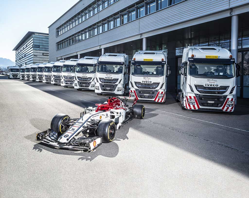 Iveco hace entrega de la flota de vehículos al equipo Alfa Romeo Racing