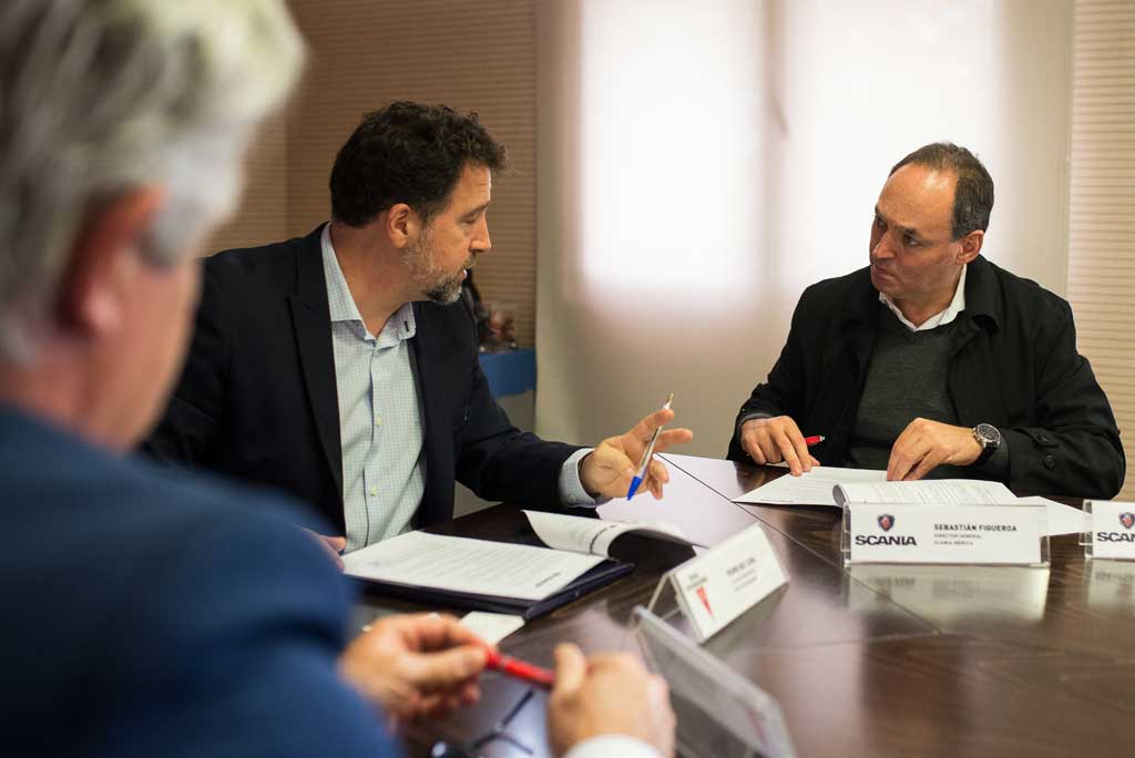 Scania renueva el proyecto ‘un Scania, un árbol’