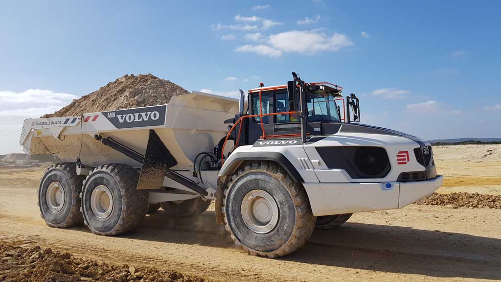 Eiffage escoge Volvo equipados con transmisión Allison