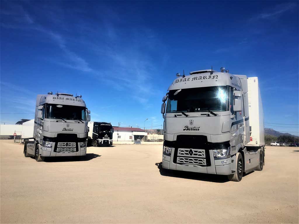 Dimafrío adquiere 20 unidades de la gama T de Renault Trucks Dimafrío adquiere 20 unidades de la gama T de Renault Trucks