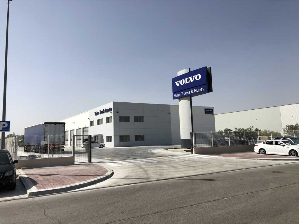 Volvo Trucks inaugura sus nuevas instalaciones en Torrejón de Ardoz