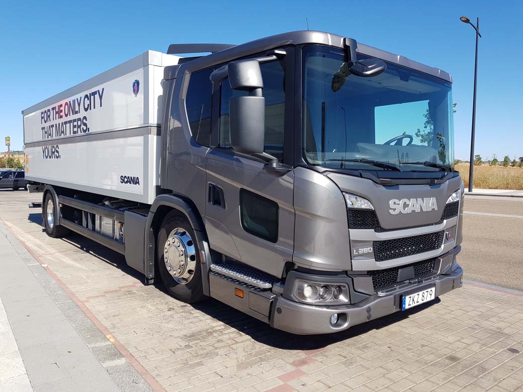 Vídeo prueba Scania L 280 4X2 Cabina acceso bajo