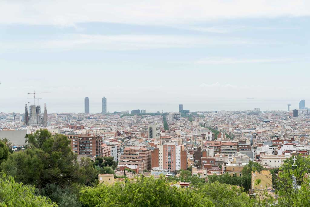 Barcelona contempla la hibridación como solución para la contaminación