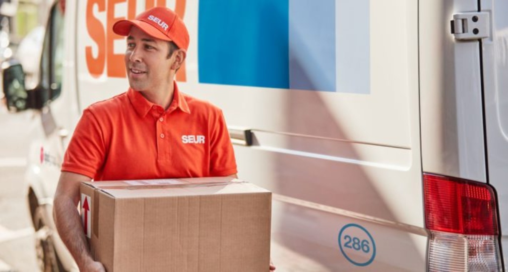 Fundación Seur colabora en la distribución de mascarillas