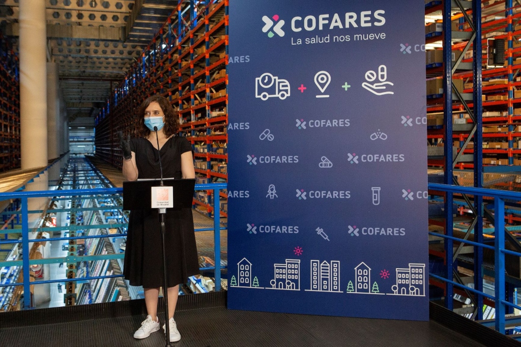 Isabel Díaz Ayuso destaca el papel de la distribución farmacéutica