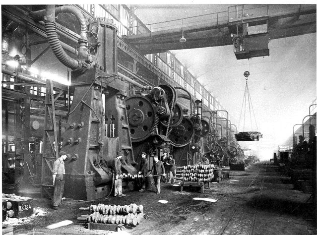 Renaul Trucks celebra el centenario de Lyon