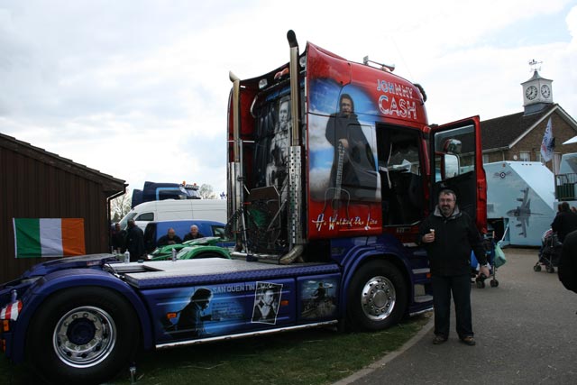 Scania R620 homenaje a Johnny Cash