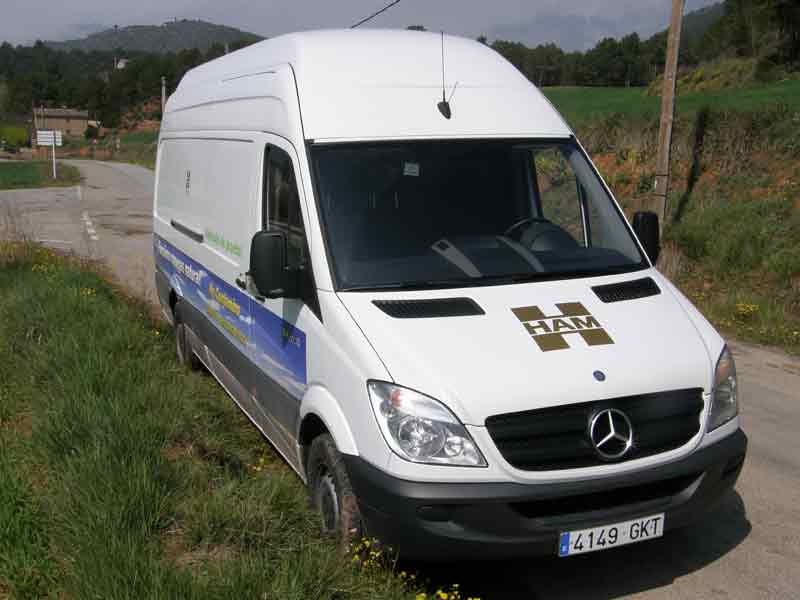 VEHÍCULOS COMERCIALES: Mercedes Benz Sprinter NGT 316