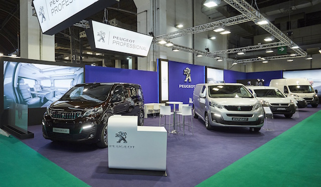 Peugeot presenta el nuevo Expert y el Traveller iLab en el SIL