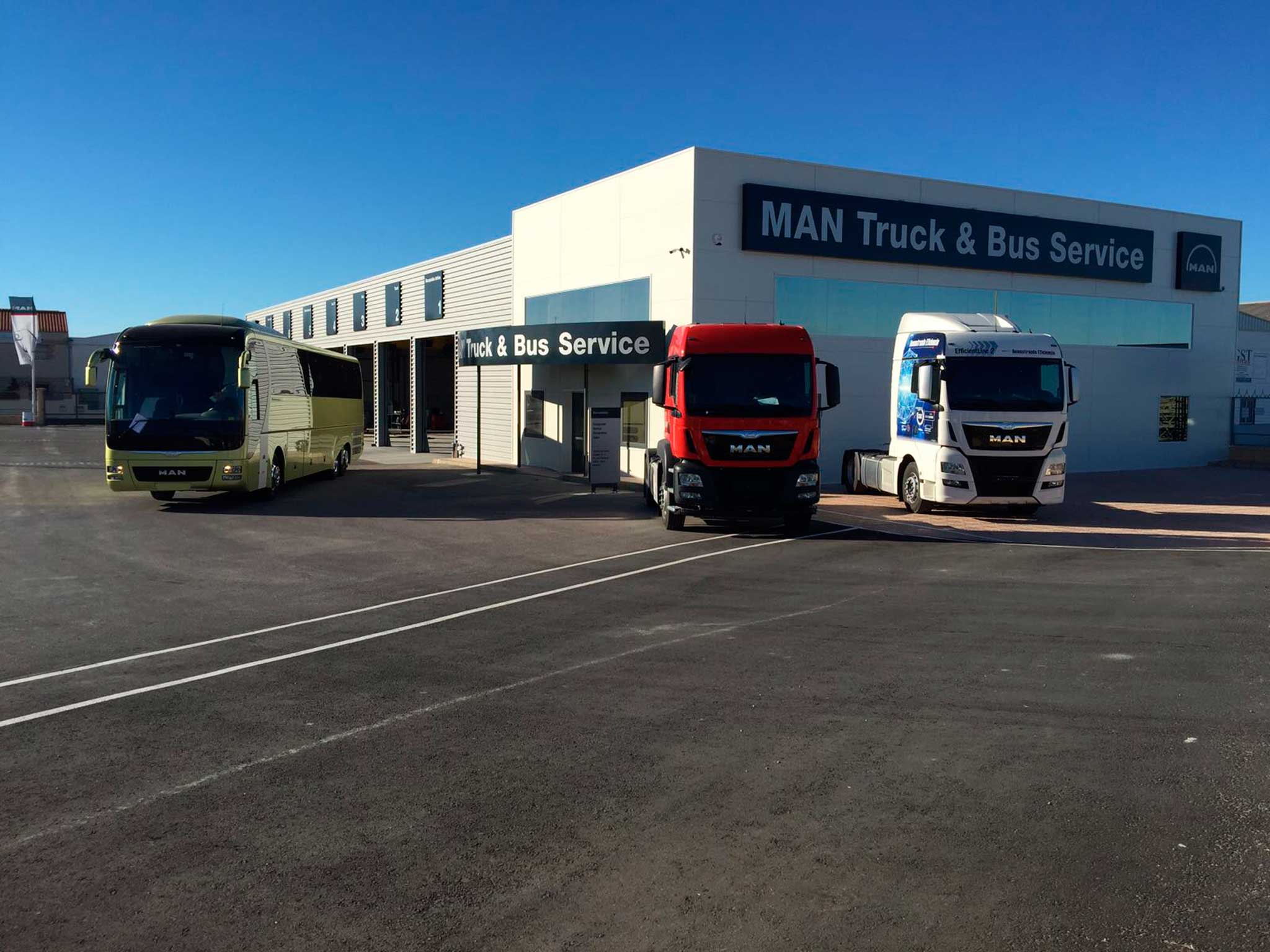 Almería estrena un nuevo MAN Truck & Bus Service