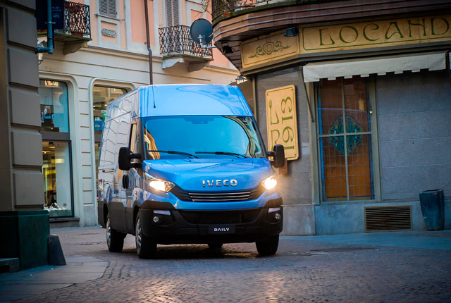Iveco lleva el nuevo Daily al Día de la Flota 2016