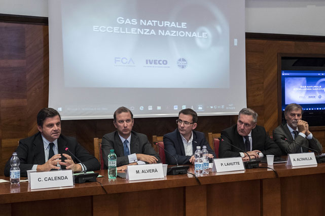FCA, Iveco y Snam firman un acuerdo para el desarrollo del Gas Natural