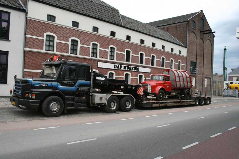 CLÁSICOS Museo DAF de Eindhoven