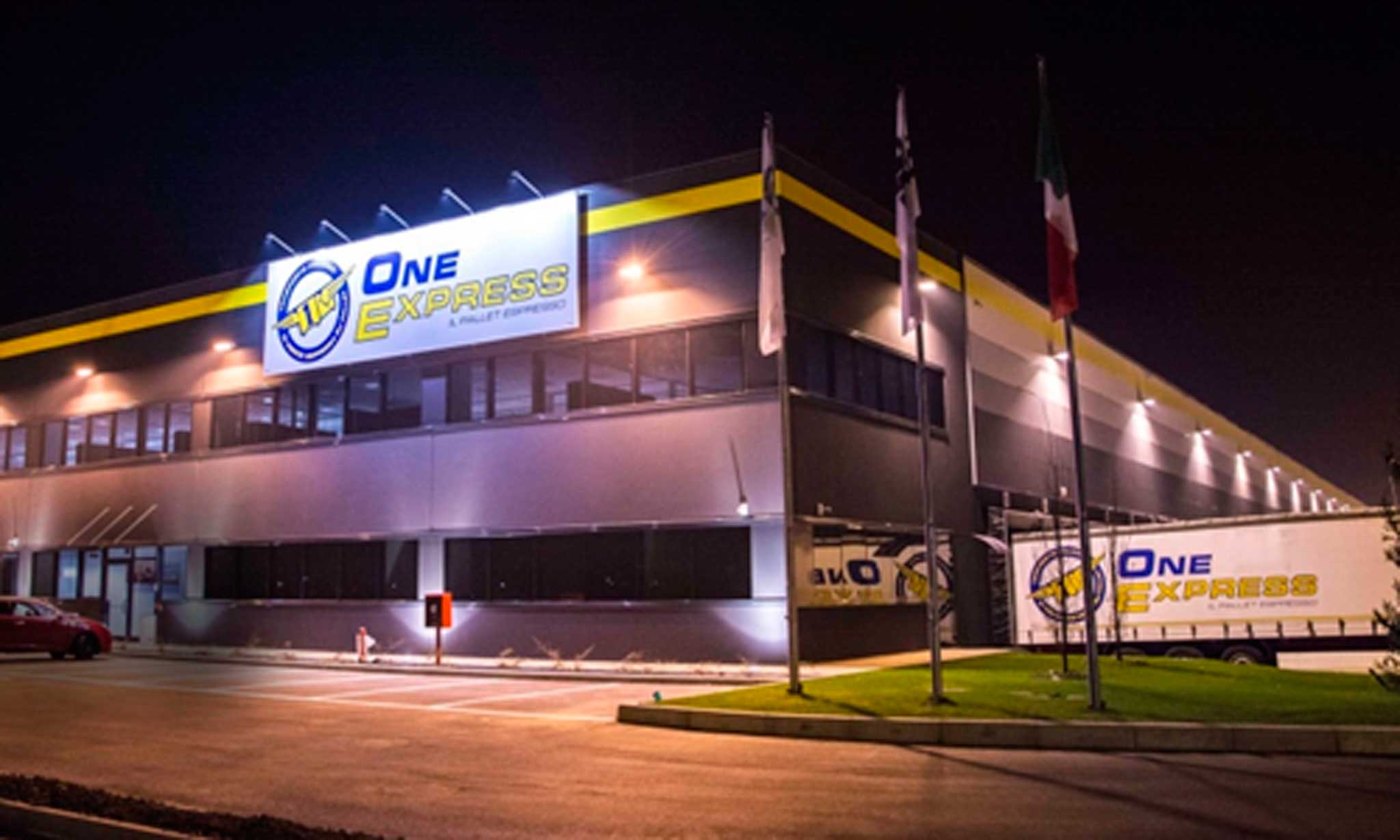 OneExpress crea una bolsa de cargas con Wtransnet