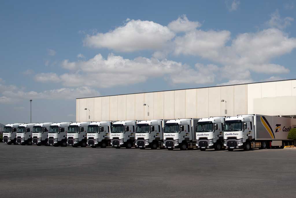 Nuevas unidades Renault Trucks de Castillo Trans