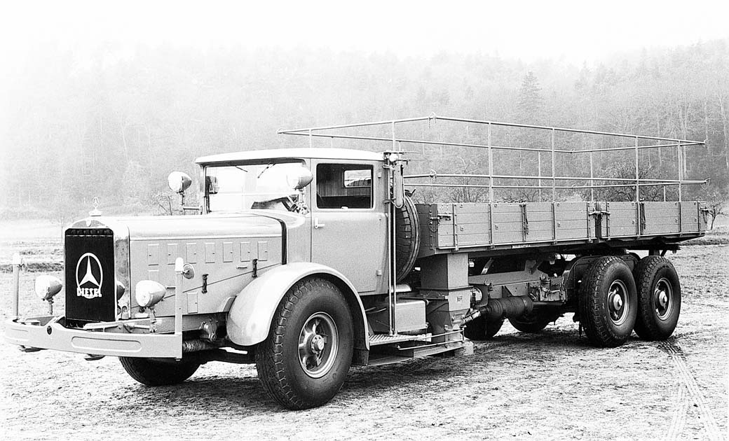 Mercedes Benz L 10.000 de los años 30 del pasado siglo con 150 CV y 10 toneladas de carga útil.