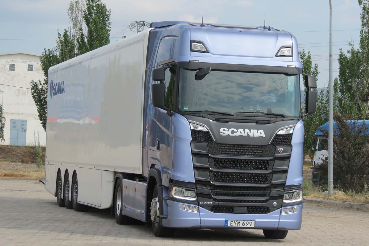 El Scania S 730 V8 Highline Next Generation Euro 6 gastó 27,21 lts/100 kms de gasóleo a una media de 82,58 km/h.