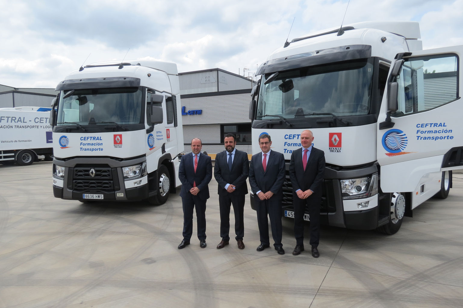 Acuerdo de colaboración CETM-Renault Trucks