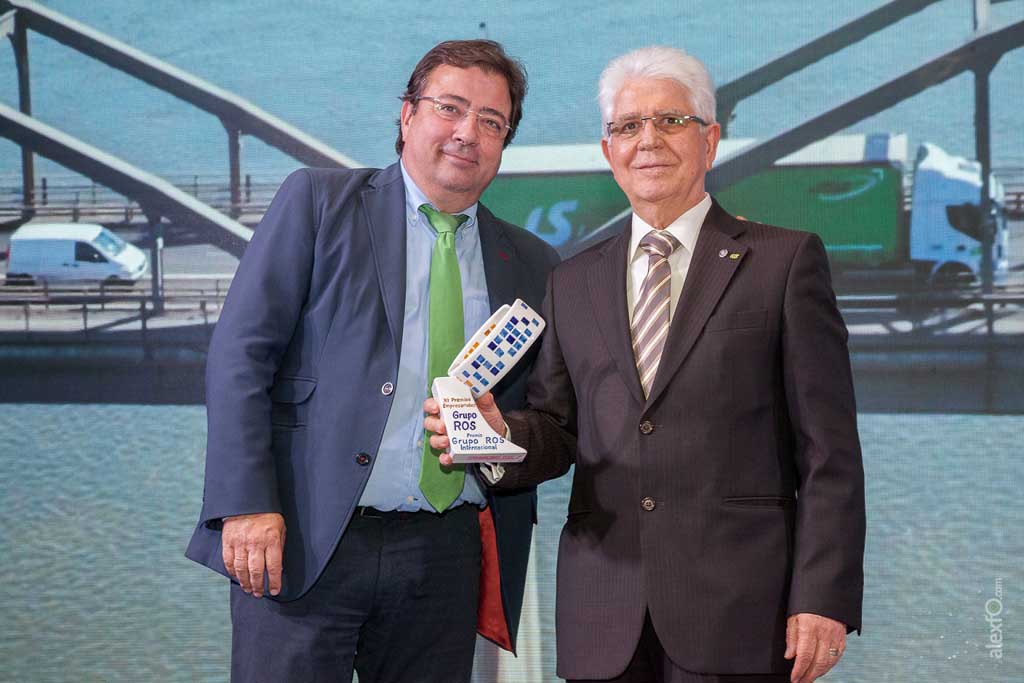 Premio ROS a José Luís Simões