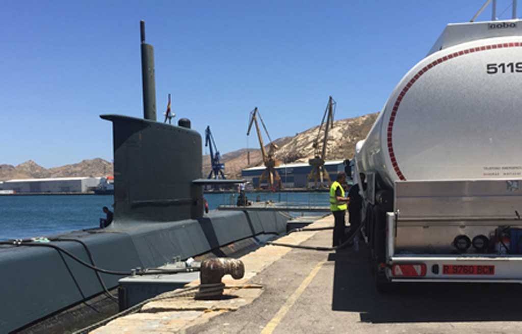 Galp España suministra a un submarino
