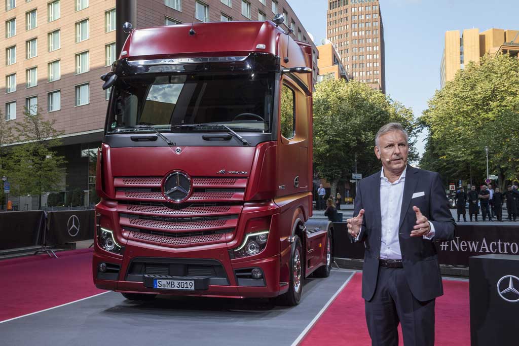 Stefan Buchner, Mercedes-Benz Trucks