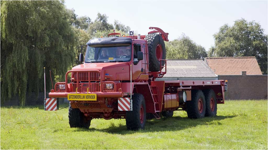 Camión petrolífero HF8066