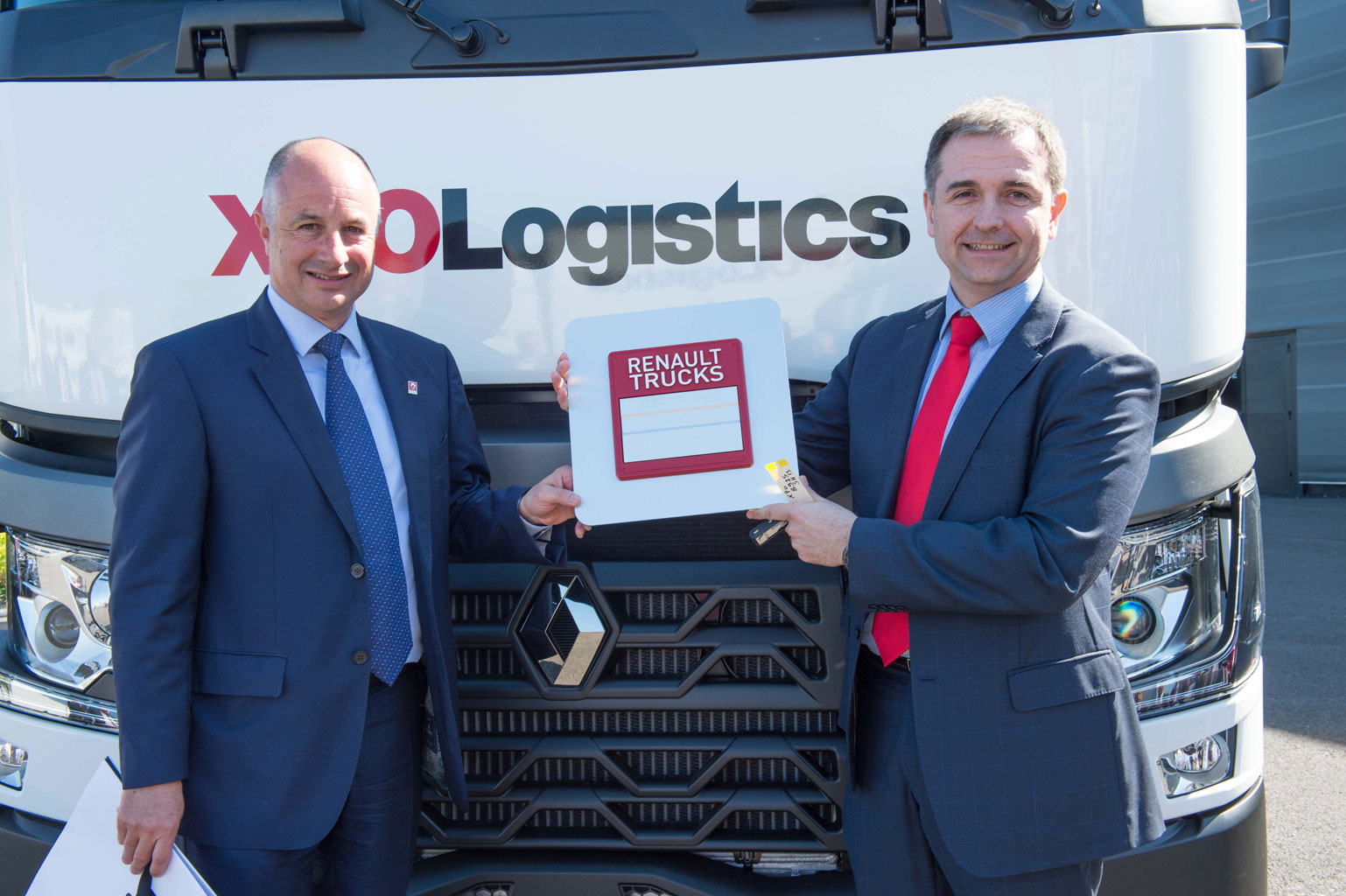 XPO logistic renault truck
