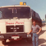 Jaime Madroño: historias del transporte internacional al volante de MAN en el TIR Madroño junto a uno de los MAN con los que recorrió Europa.
