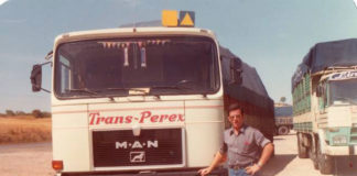 Jaime Madroño: historias del transporte internacional al volante de MAN en el TIR Madroño junto a uno de los MAN con los que recorrió Europa.