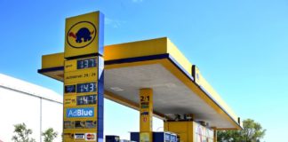 OnTurtle reparte mascarillas y geles desinfectantes a los transportistas OnTurtle reparte mascarillas y geles