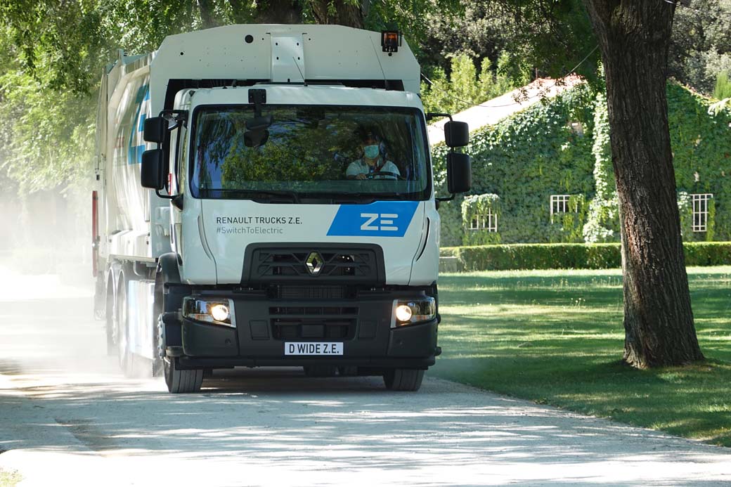 Renault Trucks presenta en España el primer camión de la gama D Wide Z.E. eléctrica cero emisiones.