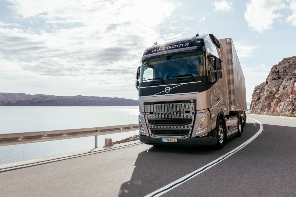 Nuevo Volvo Trucks FH con I-Save