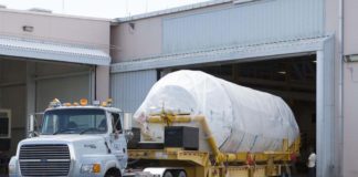 Los orígenes históricos de Ford Trucks (Parte 2ª) Tractora Ford Aeromax 6X4 de transportes especiales.