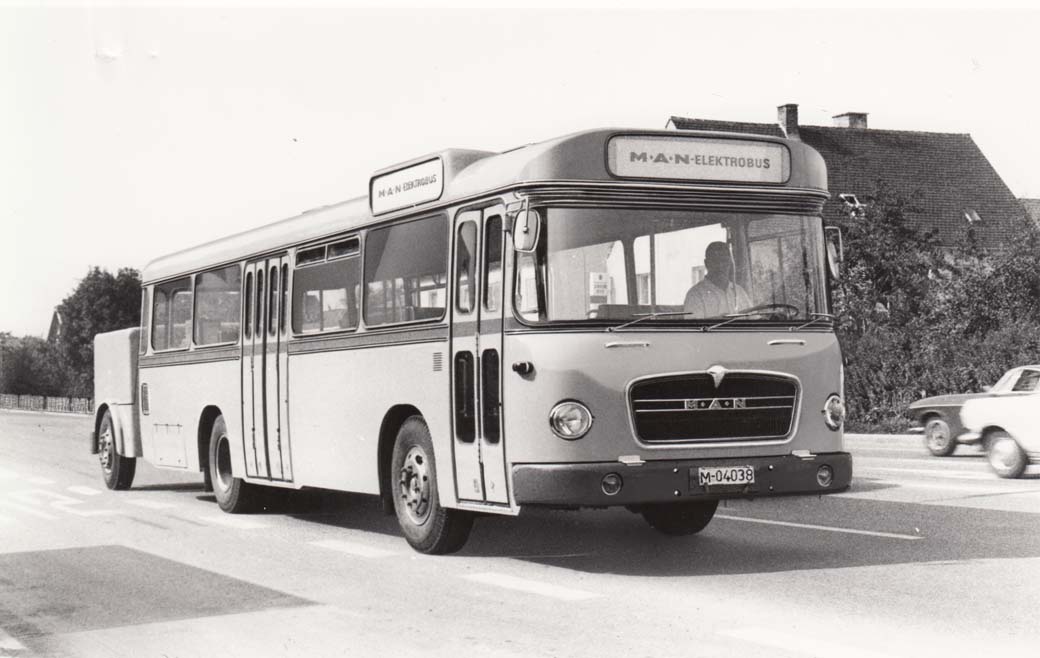 Las Olimpiadas de Munich, sede de MAN Truck & Bus, en 1972 ya vieron activa la primera generación de buses eléctricos de la marca.