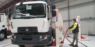 Renault Trucks inaugura un centro de adaptación Renault Trucks inaugura un centro