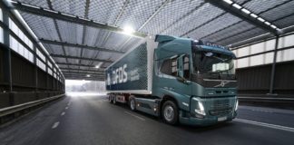 Volvo Trucks y DFDS ponen en marcha transportes eléctricos Volvo Trucks pone en marcha eléctricos