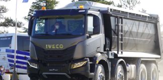 IVECO T-Way X-Way construcción El IVECO T-Way se ofrece en chasis cuatro ejes y versiones 8X4 y 8X8.