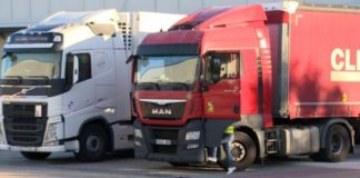 El sector del transporte desconvoca el paro tres llegar a un acuerdo El sector del transporte desconvoca el paro