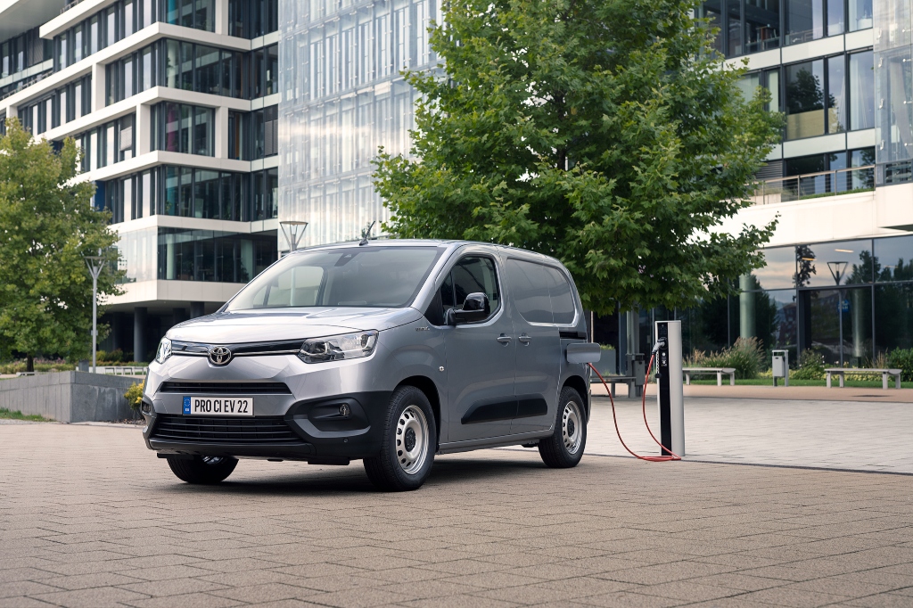 Toyota lanza Proace Electric